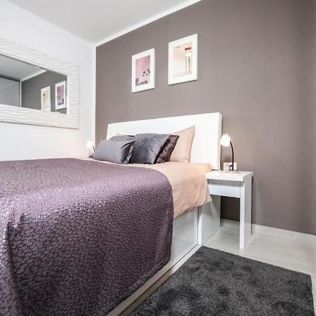 Bleu Villa - Three Bedroom Villa With Balcony And City View Ντουμπρόβνικ Εξωτερικό φωτογραφία