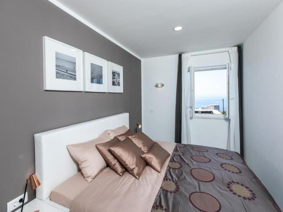 Bleu Villa - Three Bedroom Villa With Balcony And City View Ντουμπρόβνικ Εξωτερικό φωτογραφία